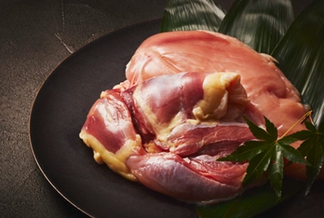 丹沢慈黒軍鶏（精肉）