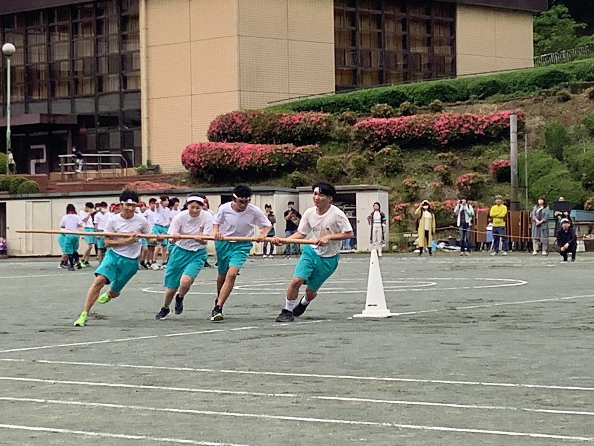 緑中学校体育祭のようす