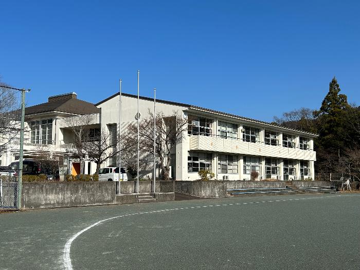 宮ヶ瀬小学校