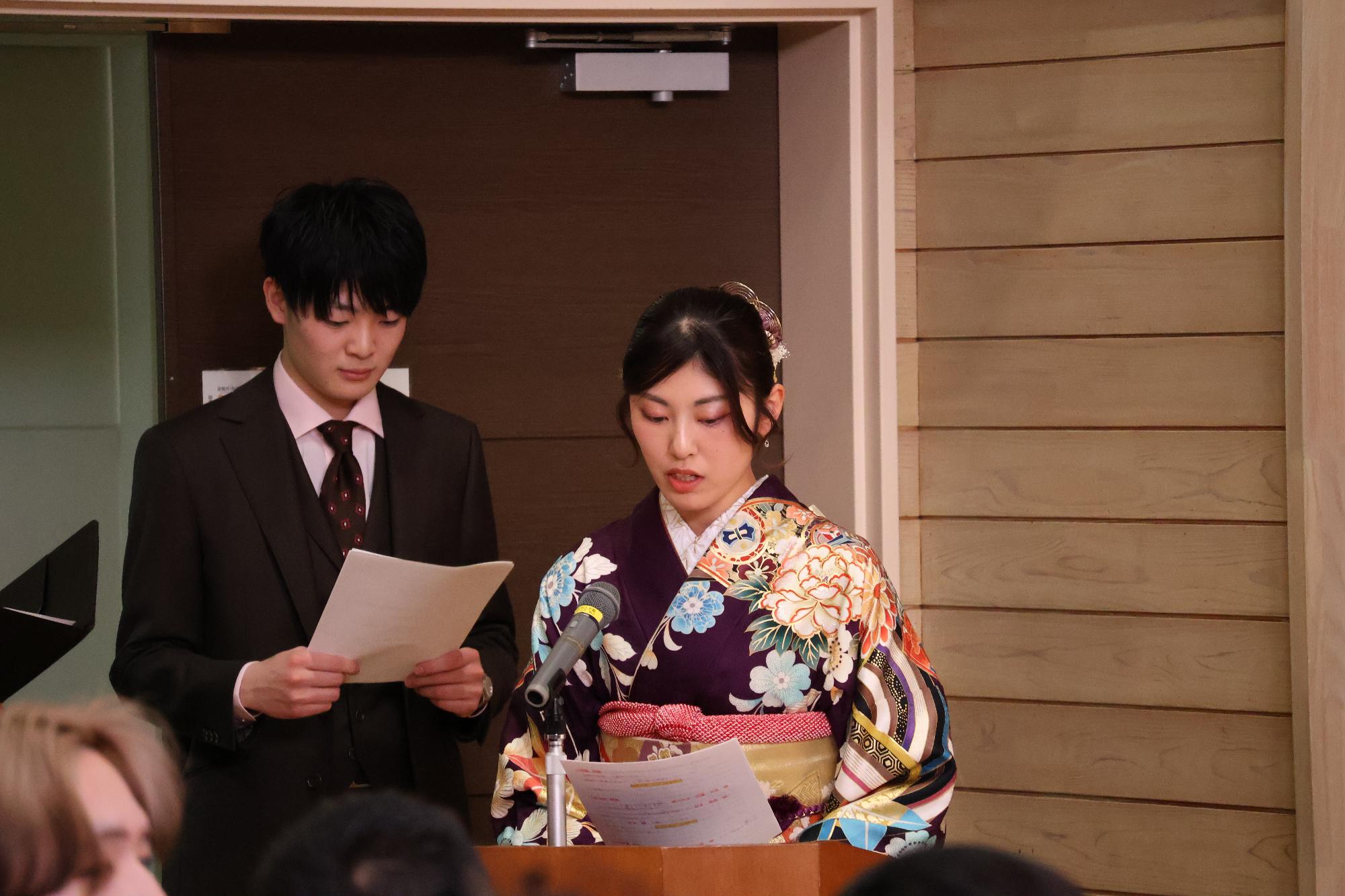 司会の様子
